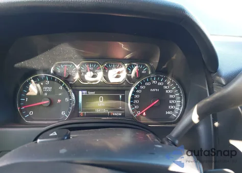 2015 Chevrolet Suburban 1500 Lt z USA, uszkodzony, nr VIN 1GNSCJKC0FR293455